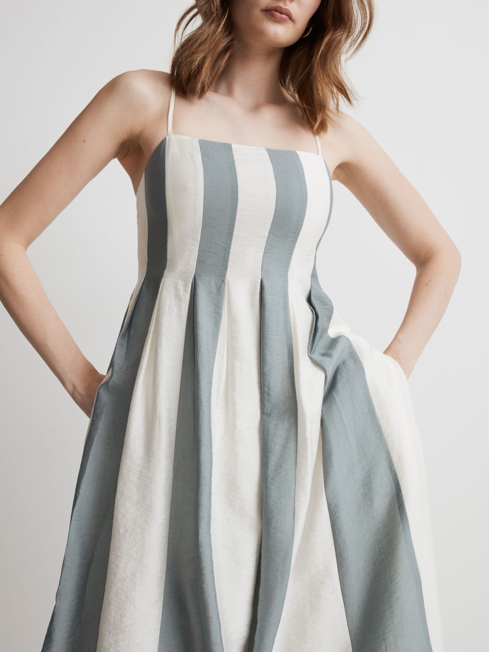 Madewell Striped Midi Dress - Picture 2 of 9